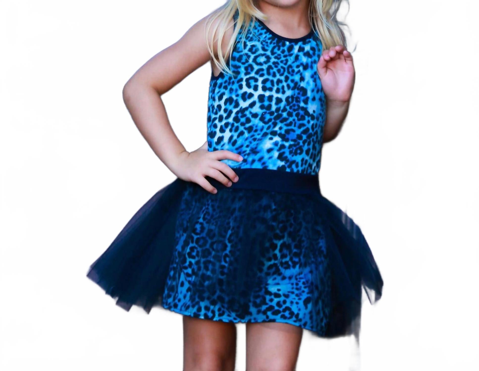 

Платье для малышей Cooper с принтом гепарда в сине-черном цвете Dolls & Divas Couture