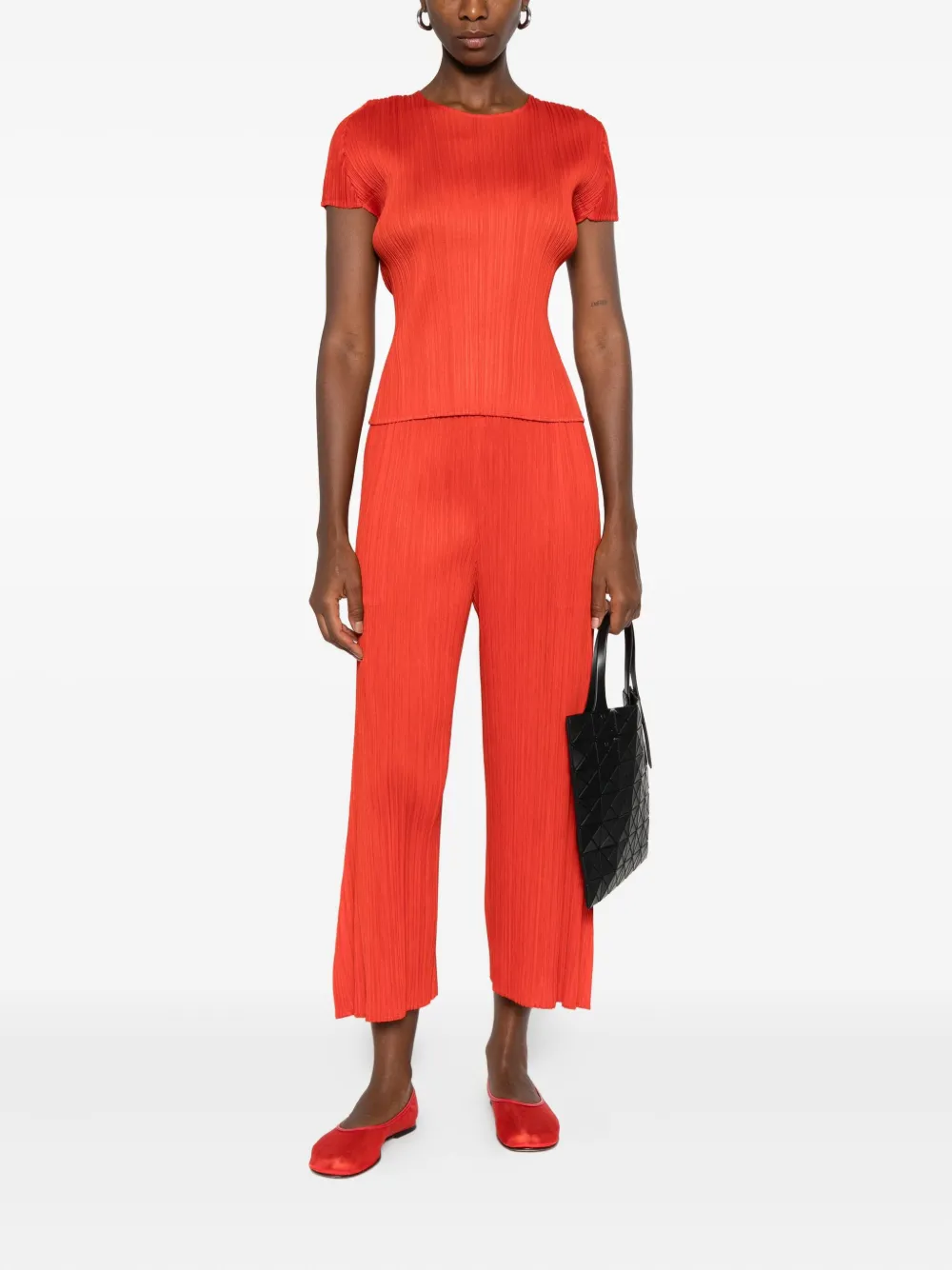 

Плиссированный топ с короткими рукавами Pleats Please Issey Miyake, красный