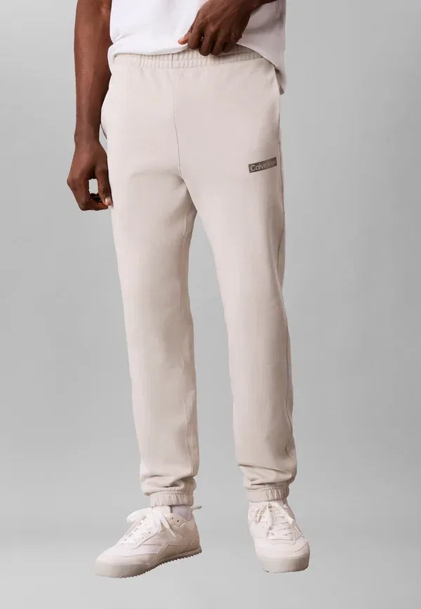 Спортивные штаны Calvin Klein, цвет лунный