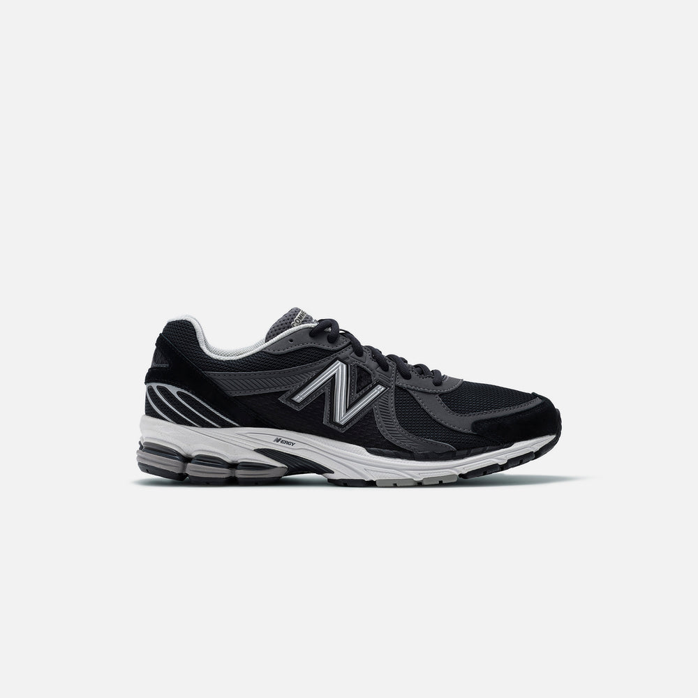 

Кроссовки CDG Homme x New Balance 860, цвет Black/Grey