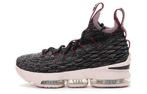 

Детские баскетбольные кроссовки Nike Lebron 15 детские