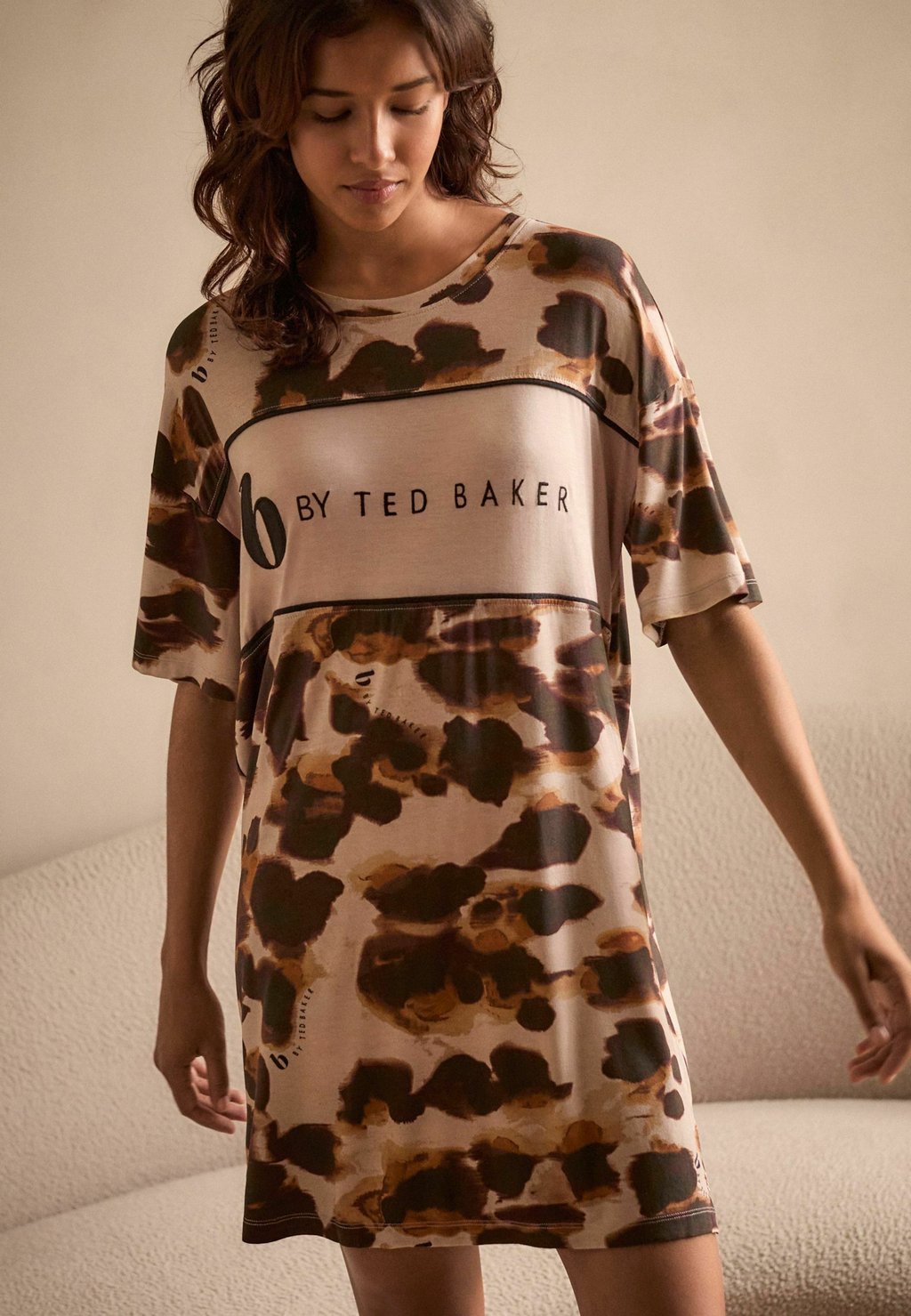 

Ночная рубашка LEOPARD B by Ted Baker, черный