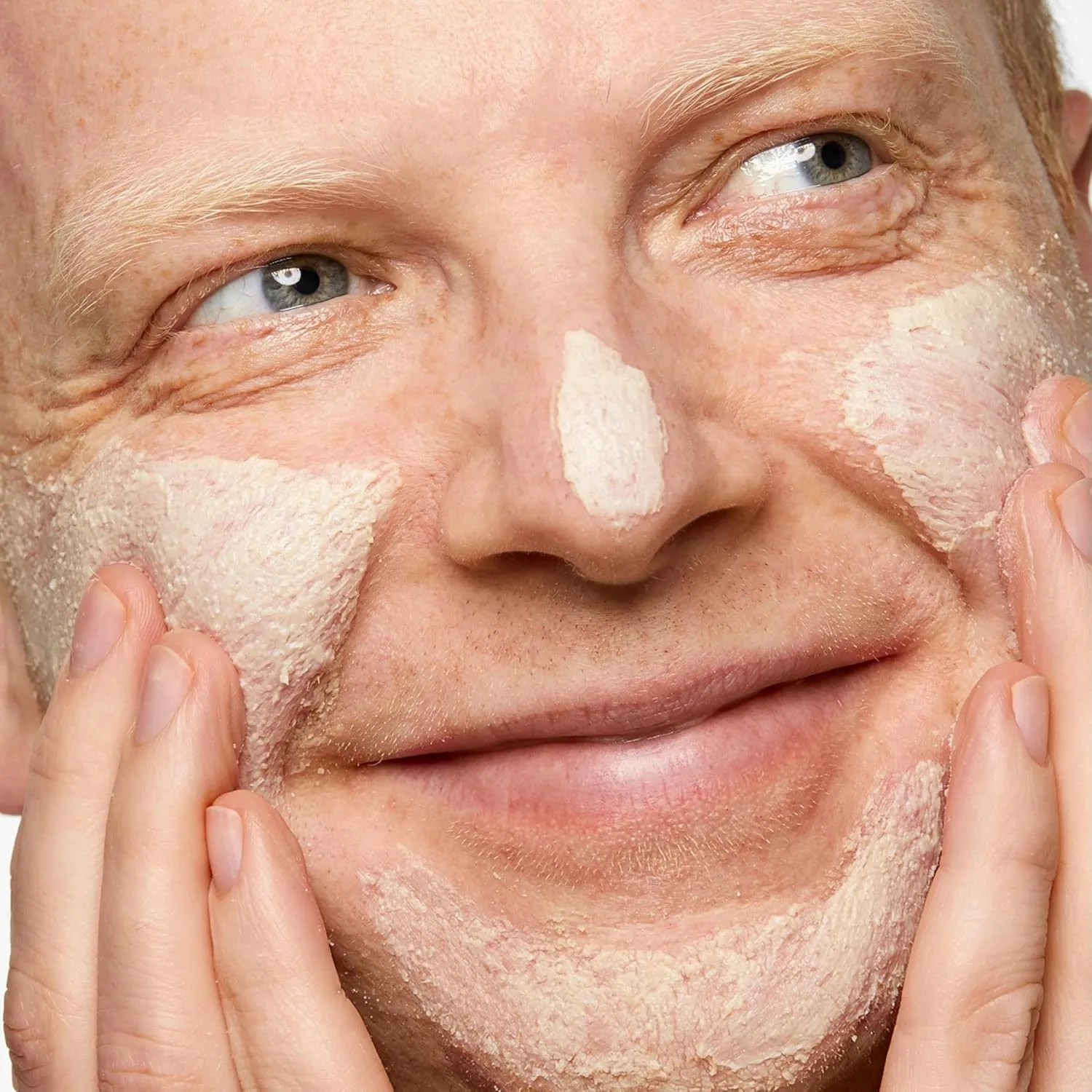 Скраб для лица Clinique For Men с салициловой кислотой и диоксидом кремния | Мягкий, для ежедневного использования | Подготавливает к бритью | Подходит для всех типов кожи, 100 мл — фото 4