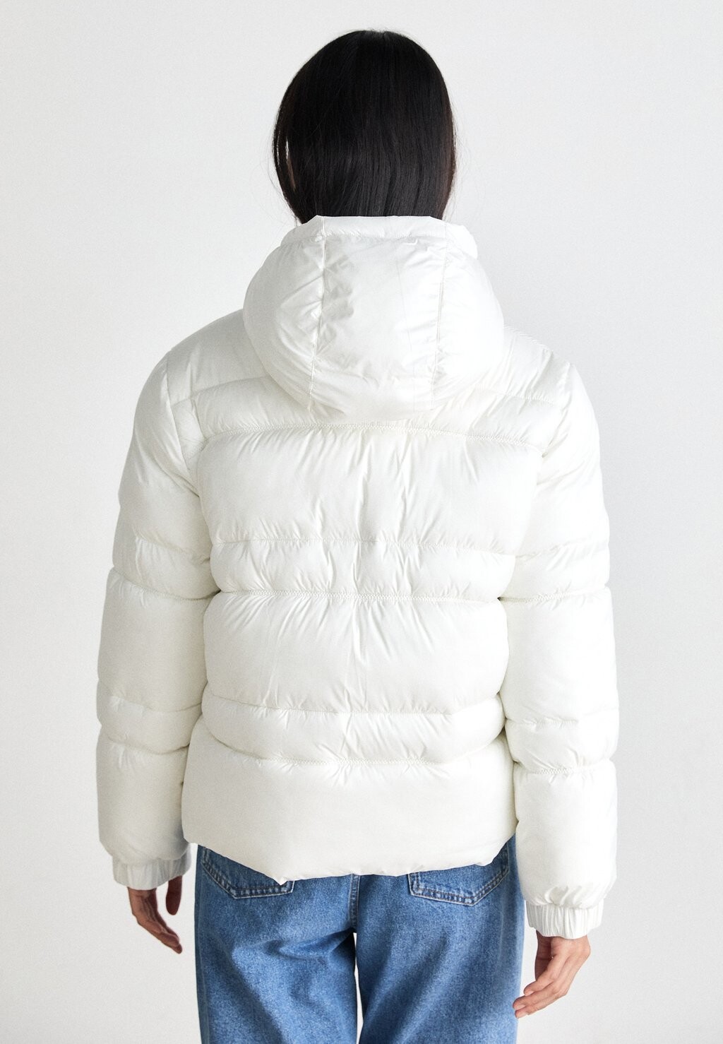 

Зимняя куртка QUILT ROUCH TAPE JACKET Tommy Jeans, молочный