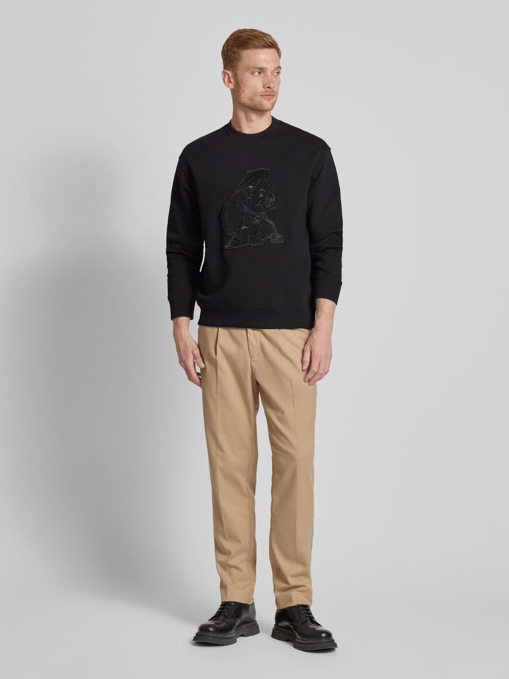 

Толстовка с этикеткой Emporio Armani, черный