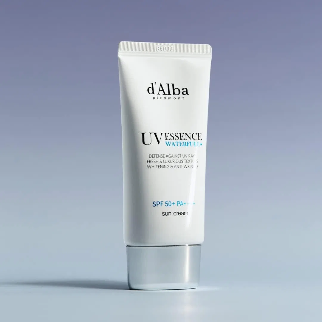 Солнцезащитный крем D'Alba Piedmont Waterful Essence Sun Cream, 50 мл — фото 2