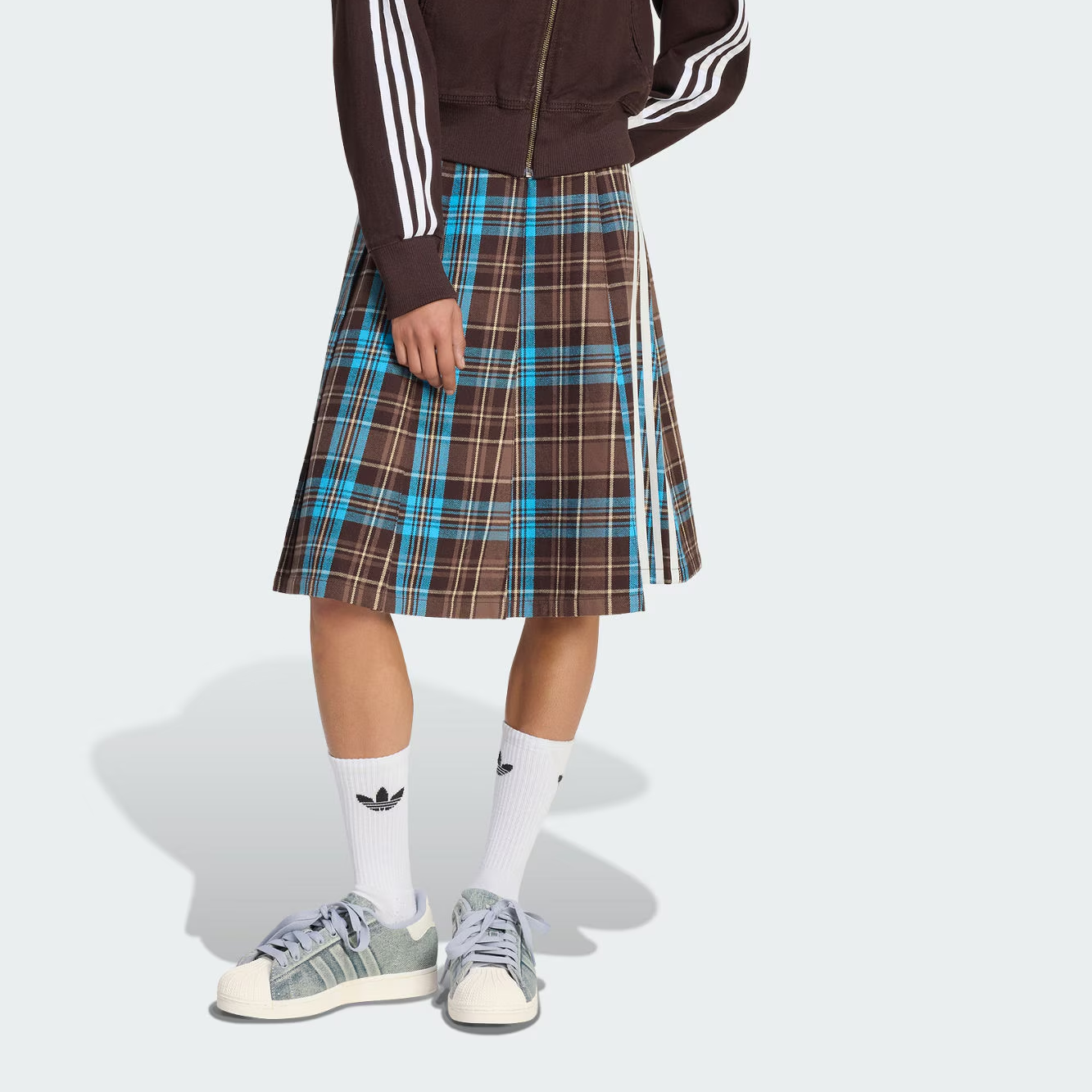 Adicolor Pleated Check Skirt повседневная длинная юбка женская Adidas Originals, coffee/коричневый/синий/белый — фото 2