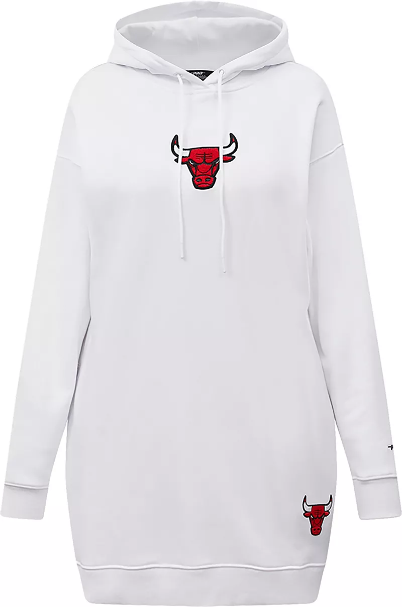 

Женское белое платье с капюшоном Pro Standard Chicago Bulls