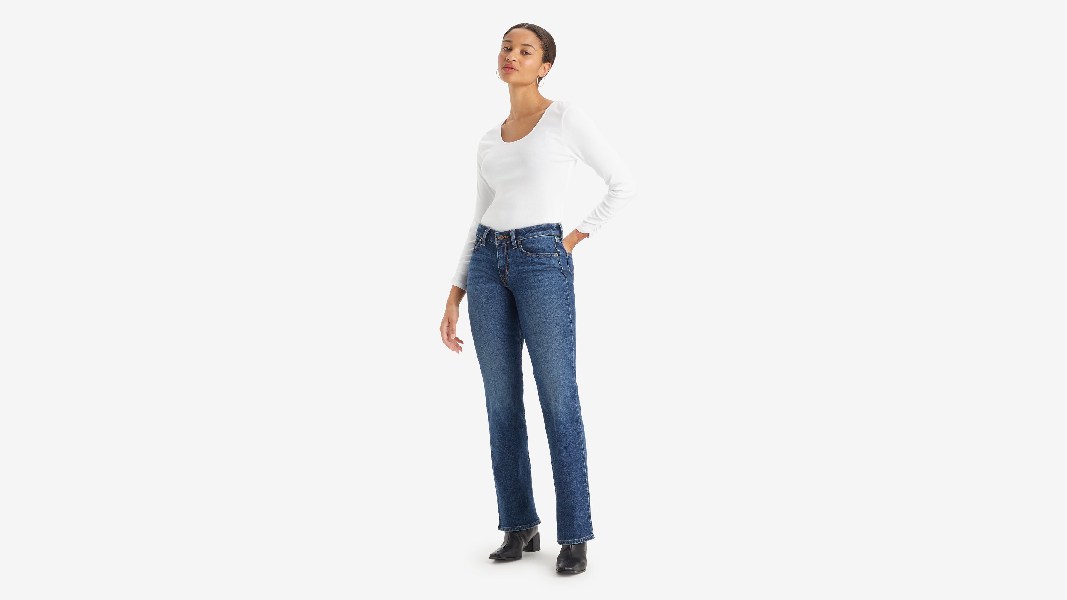 

Джинсы женские супернизкие Bootcut Levi's, цвет The Last Straw - Dark Wash