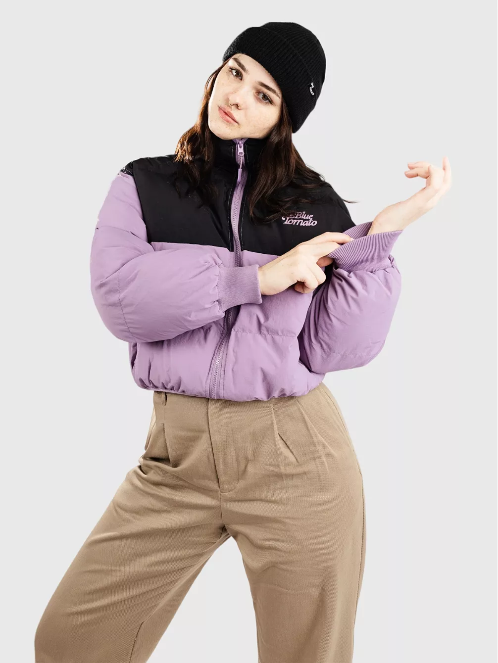 

Пуховик Blue Tomato, фиолетовый