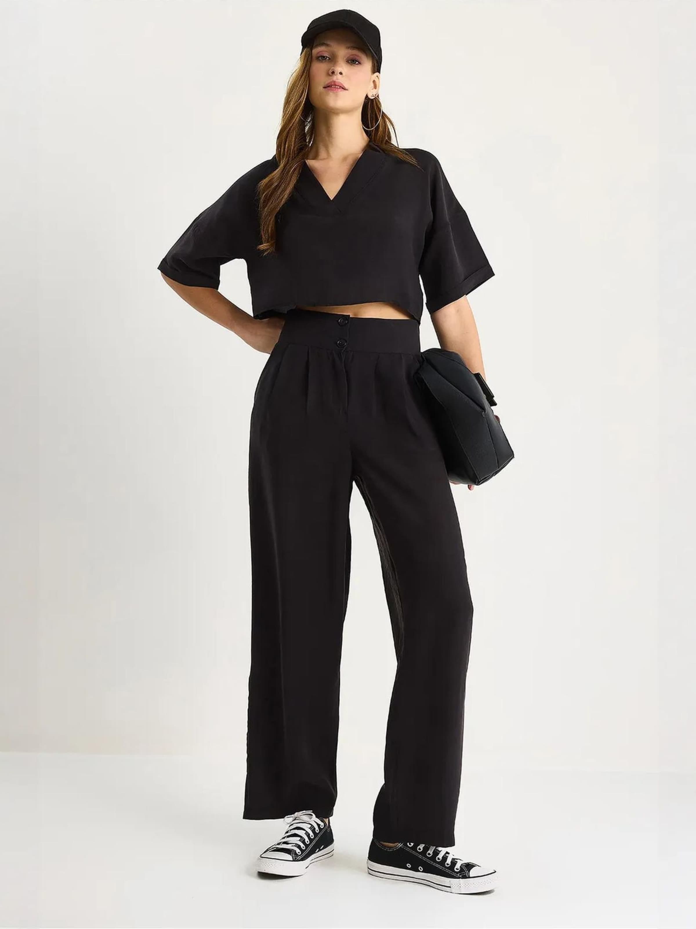 

Bianco Lucci Спортивный костюм в черном цвете