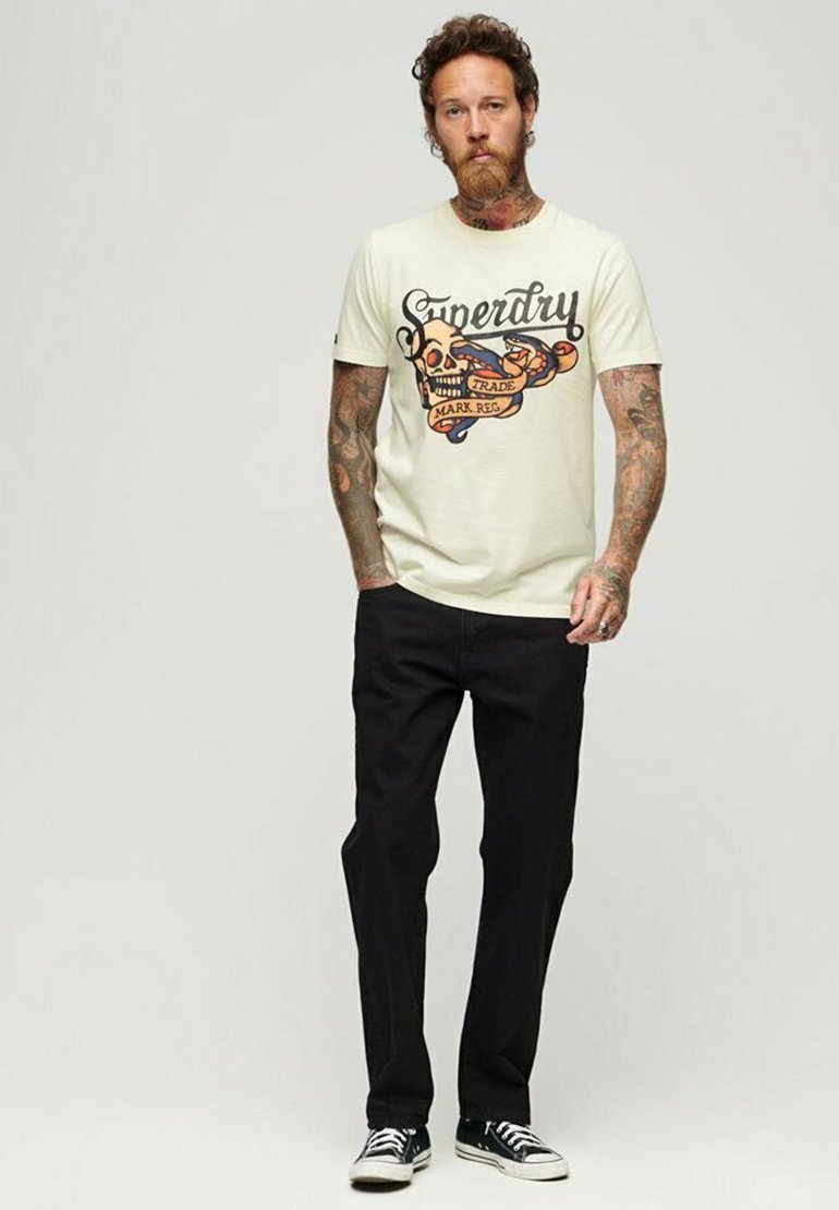 

Футболка с принтом TATTOO SCRIPT GRAPHIC Superdry, белый