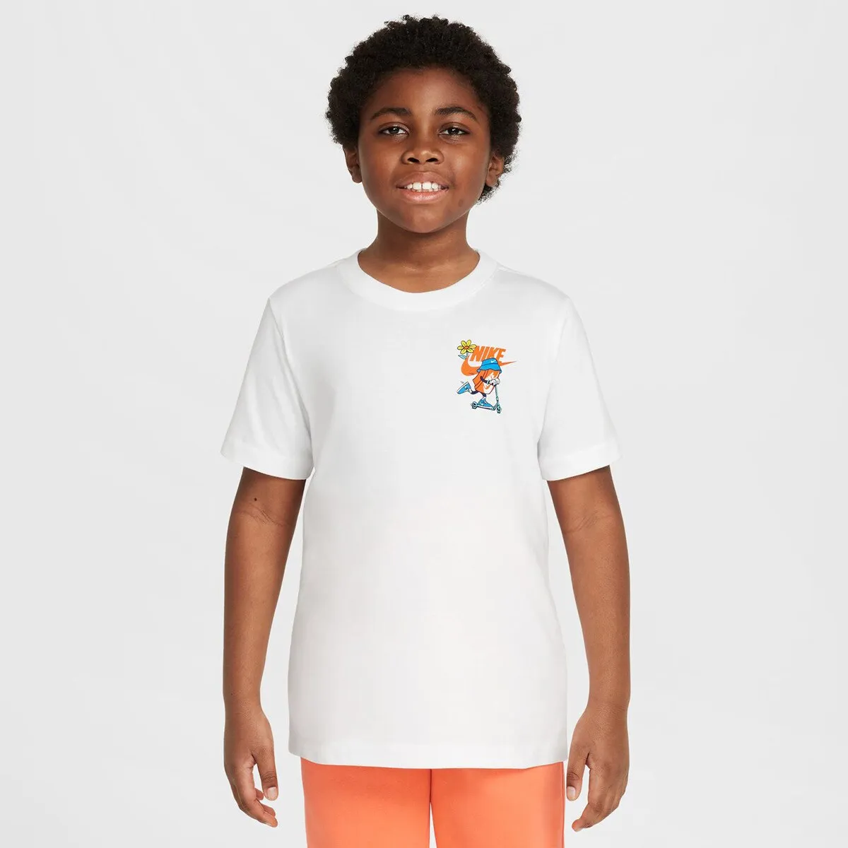 

Детская футболка Nike Sportswear, белый