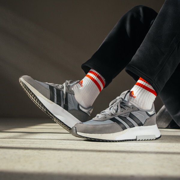 

Кроссовки ретропи f2 Adidas, серый