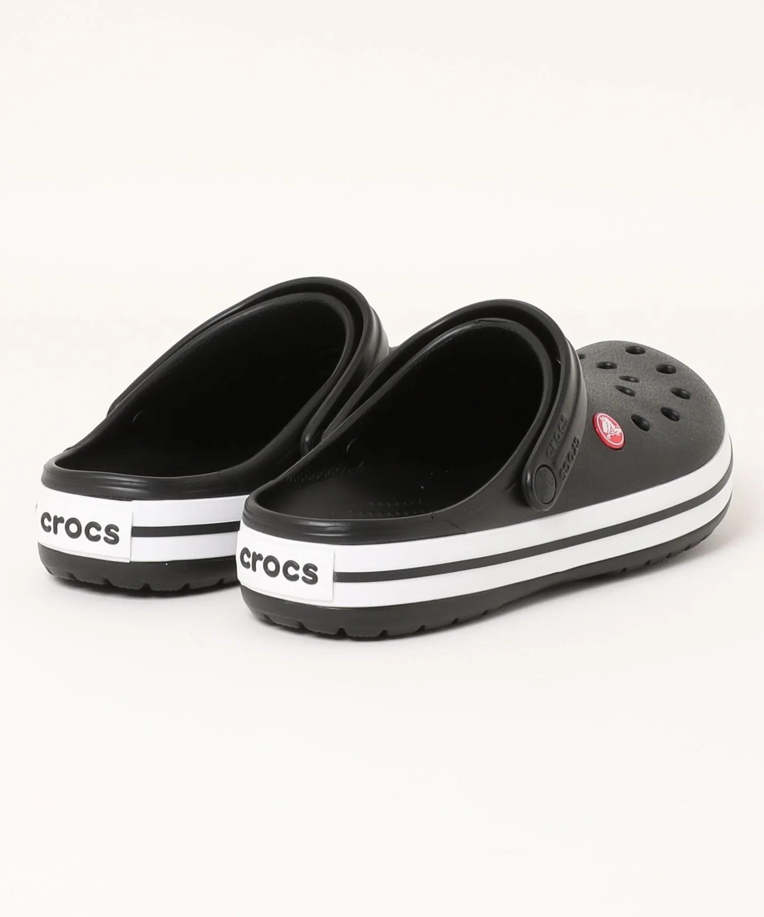 Универсальные сандалии Crocs CROCBAND с ремешком чёрные — фото 2
