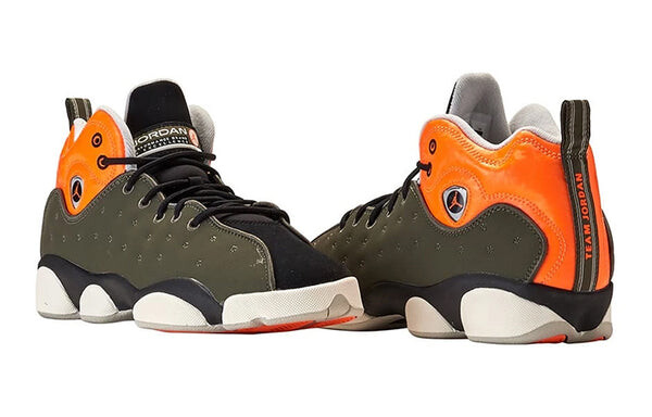 Кроссовки jumpman team 2 Air Jordan, зеленый — фото 3