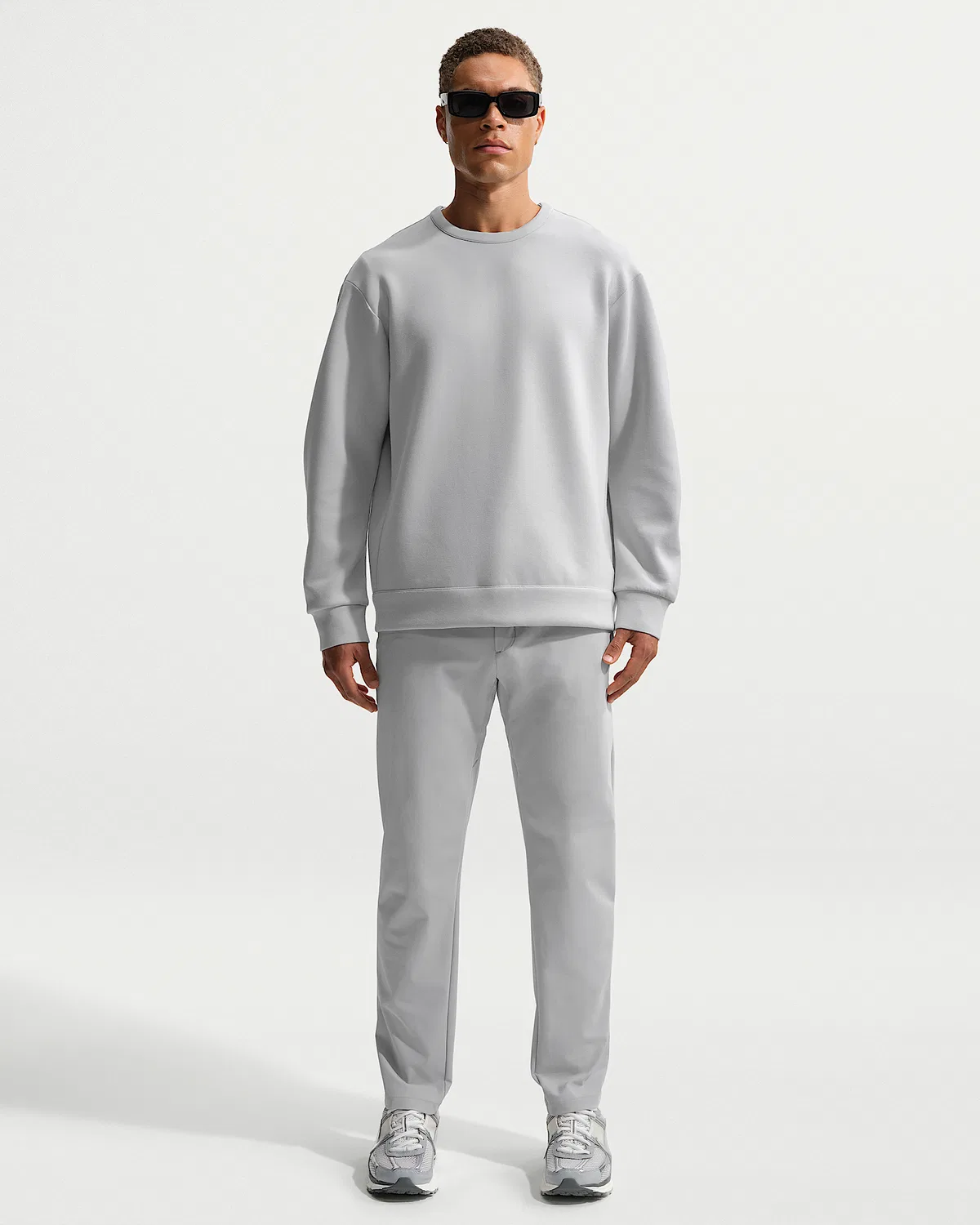 Мужские брюки-чинос Dri-FIT Slim Nike 24.7 PerfectStretch, Grey Fog/Light Smoke Grey