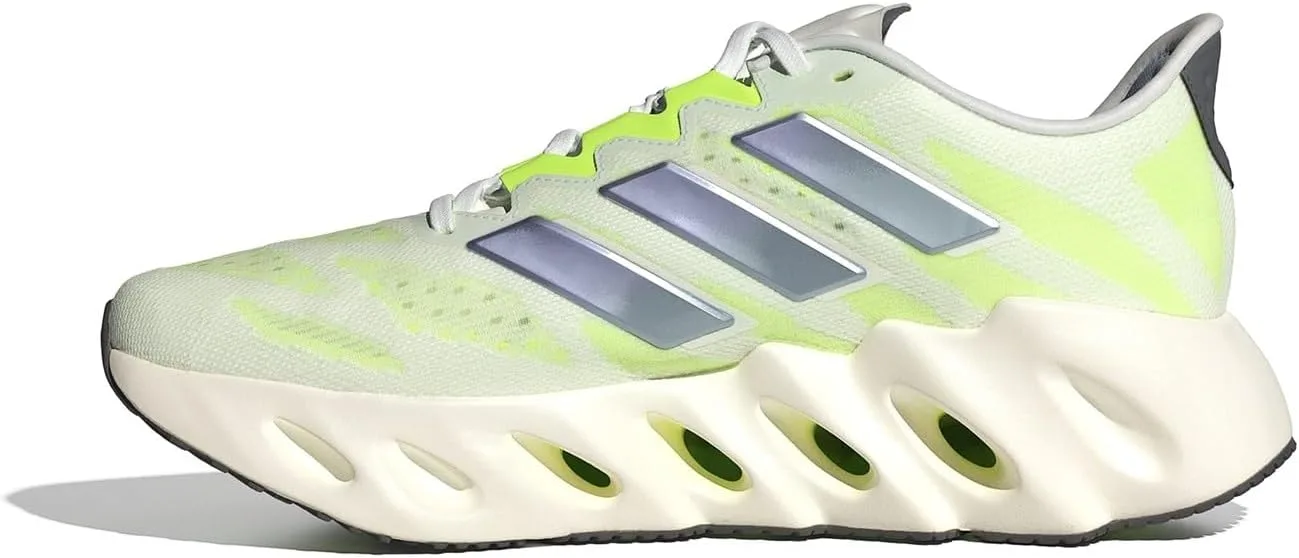 Мужские кроссовки Adidas Switch FWD M Low (не для футбола), белый/синий — фото 3