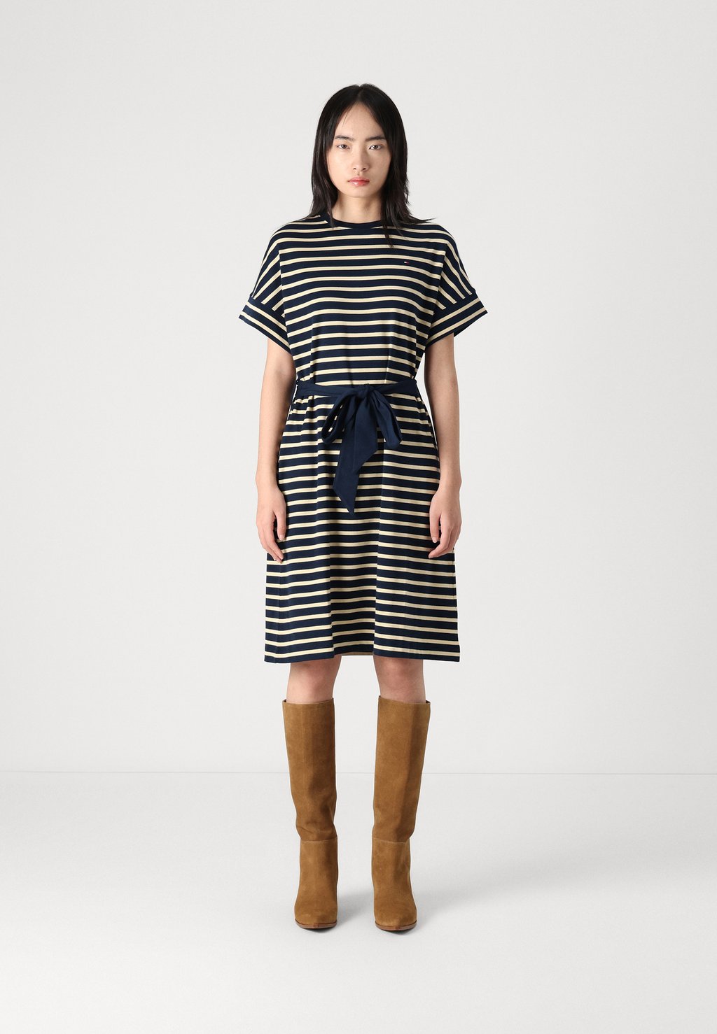 

Повседневное платье INTERLOCK SHORT DRESS Tommy Hilfiger, бежевый