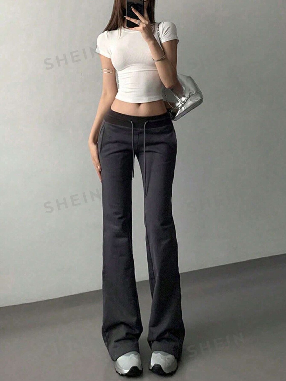

Спортивные брюки EZwear, однотонные, с кулиской на талии Shein, темно-серый