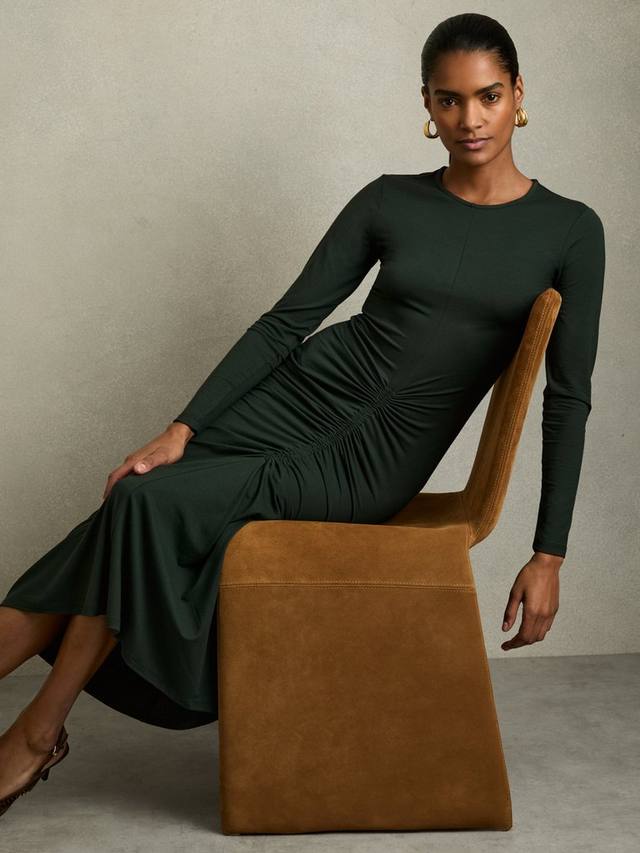 

Трикотажное платье джинни с рюшами Reiss, зеленый