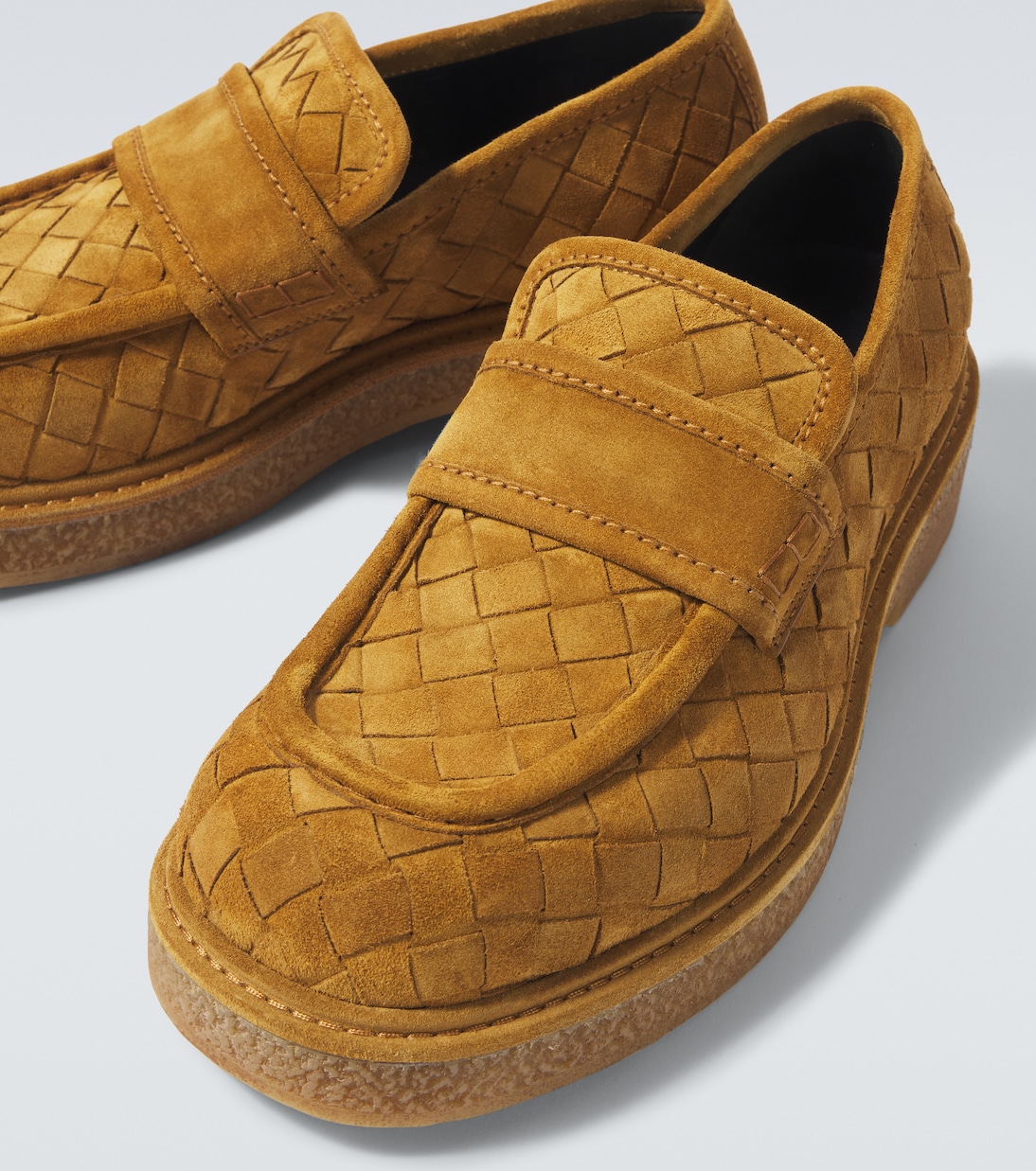 Лоферы из замши Haddock Intrecciato Bottega Veneta, Cork — фото 3