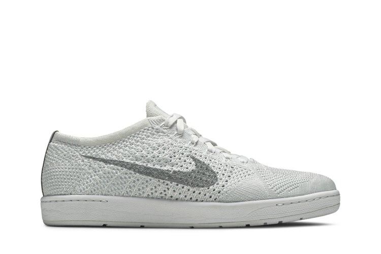 

Кроссовки Nike Wmns Tennis Classic Ultra Flyknit 'White Wolf Grey', белый