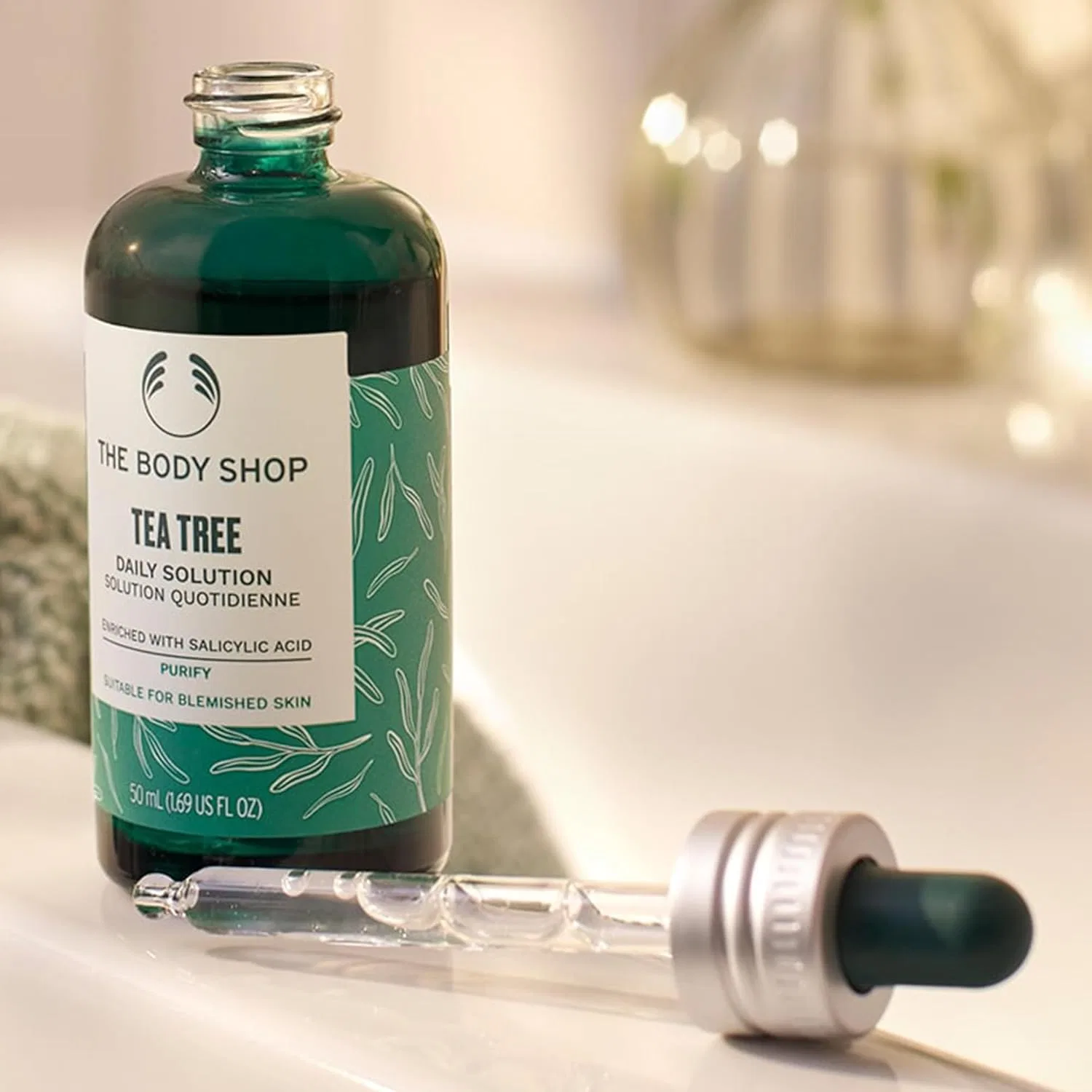 Сыворотка The Body Shop — Ежедневный концентрат для проблемной кожи «Tea Tree Anti-Imperfection» от, 50 мл — фото 4