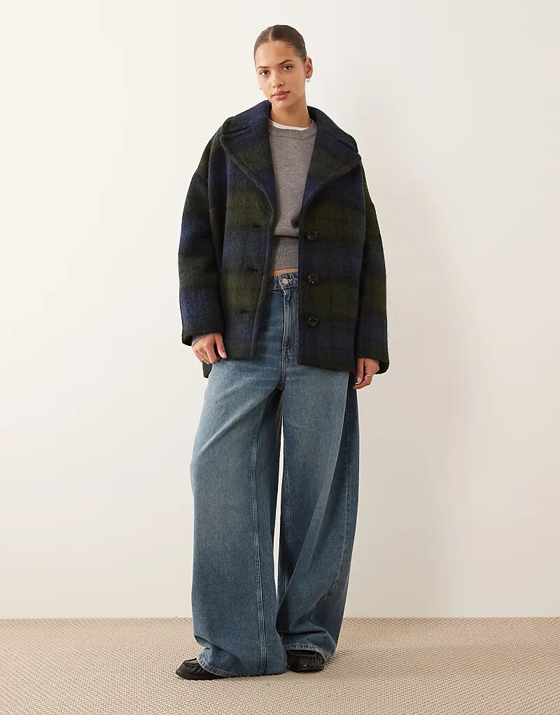 

Пиджак Mango в сине-зеленую клетку