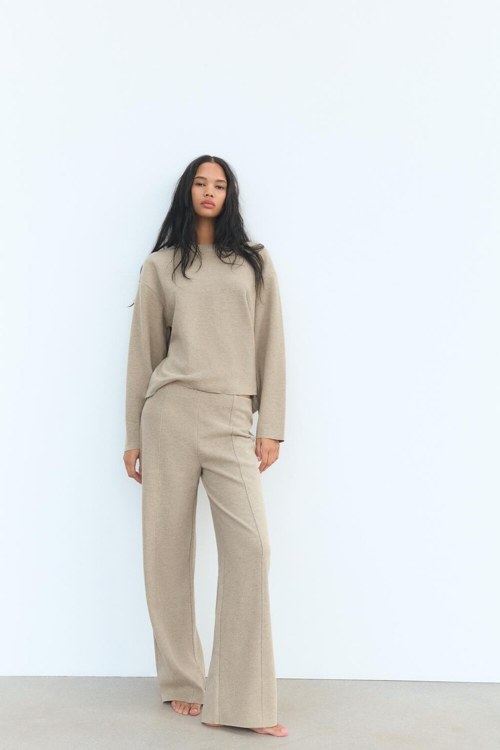 

Прямые мягкие брюки ZARA, зеленый мергель