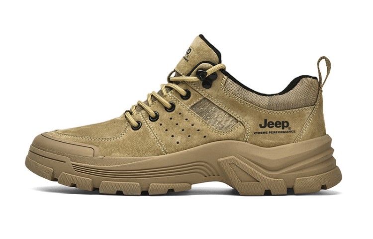 

Низкие походные ботинки мужские песочного цвета Jeep