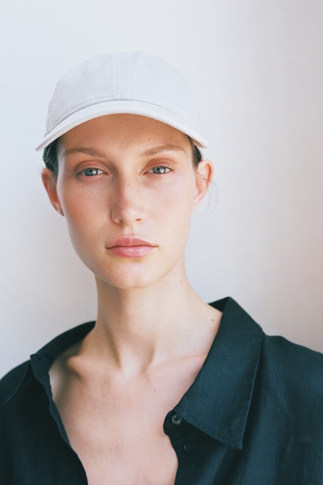 

Кепка из стираного твила H&M, серый