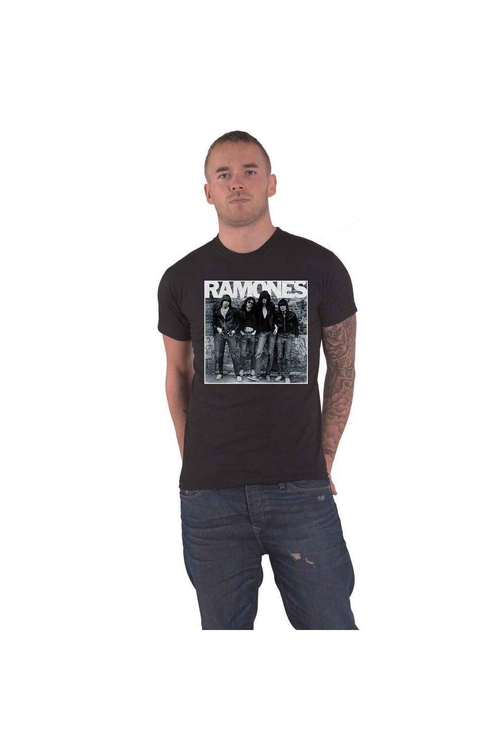

Футболка с первым альбомом Ramones, черный