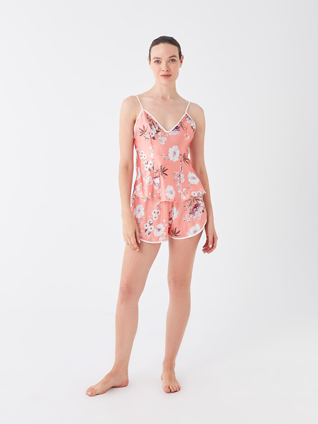 

Атласный женский пижамный комплект с ремешками Path-y, пудрово-розовый