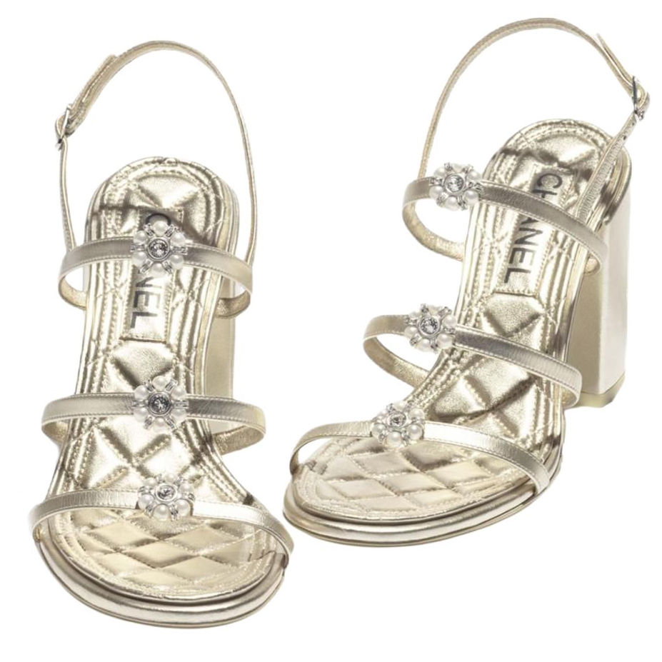 26C Сандалии на одной застежке 9,5 см женские золотые CHANEL, original shoe box not included — фото 4