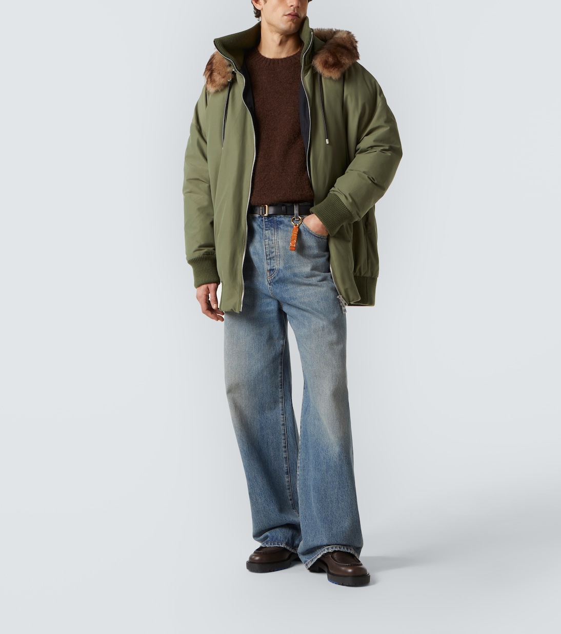 Техническое стеганое пальто с отделкой из овчины Loewe, Khaki Green — фото 2