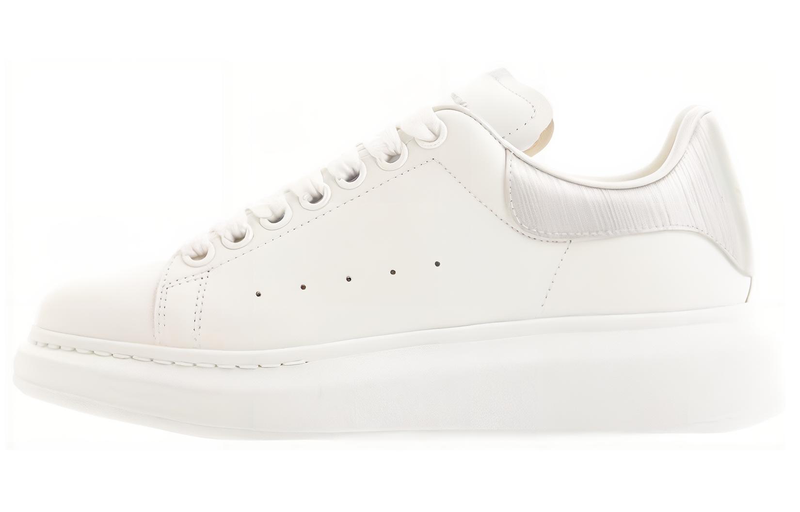 Женские кроссовки оверсайз 'Silver White' Alexander McQueen, бело-серебристые