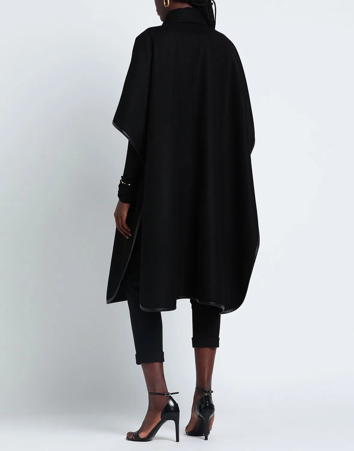 Пончо SAINT LAURENT черное — фото 3