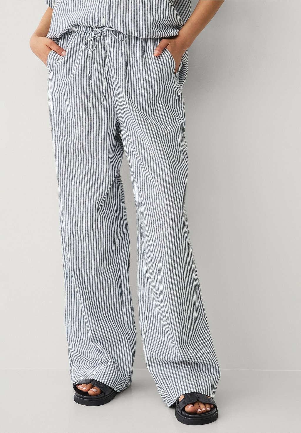 

Брюки Ellos Collection, синий