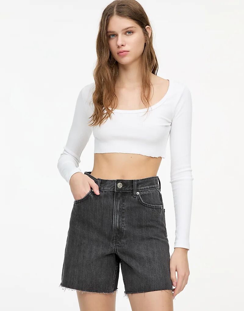 

Джинсовые шорты-бермуды Pull&Bear черного цвета
