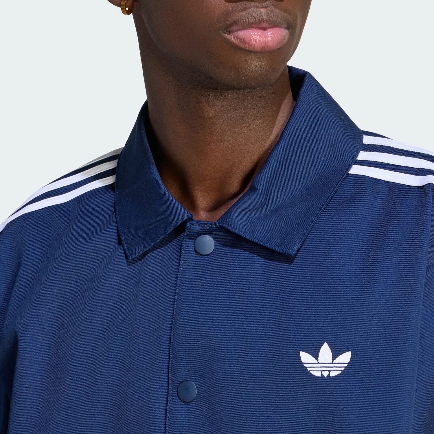 Куртка Adidas Originals Between-Season синего цвета — фото 4