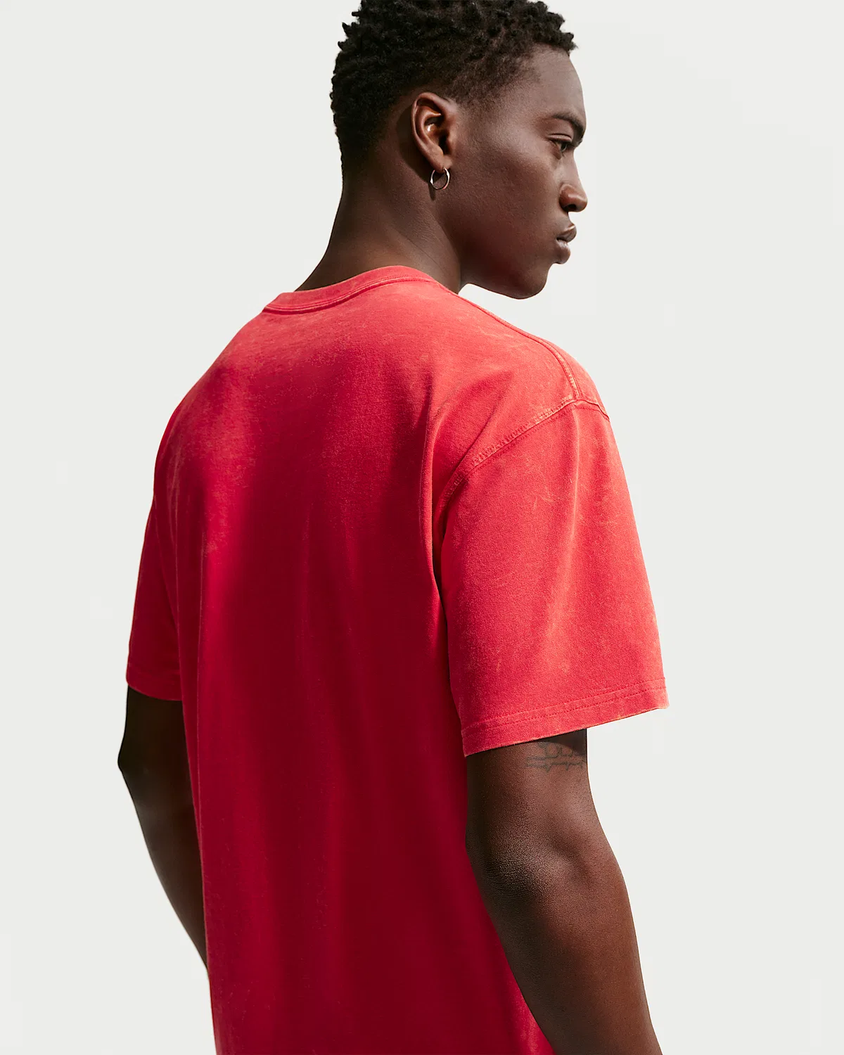 Мужская футболка Nike Sportswear Vintage-Washed, University Red/University Red — фото 2
