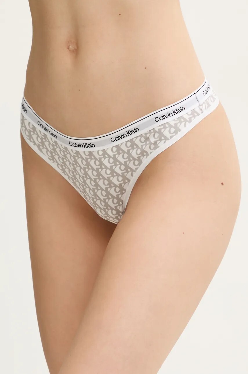 

Нижнее белье стринги Calvin Klein Underwear, белый