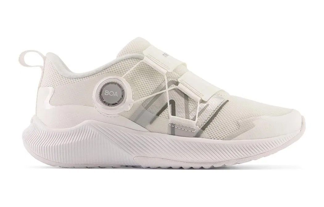 Кроссовки беговые DynaSoft Reveal V4 Boa New Balance детские белые — фото 4