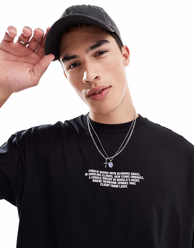 

Футболка свободного кроя ASOS DESIGN с небесным принтом черного цвета