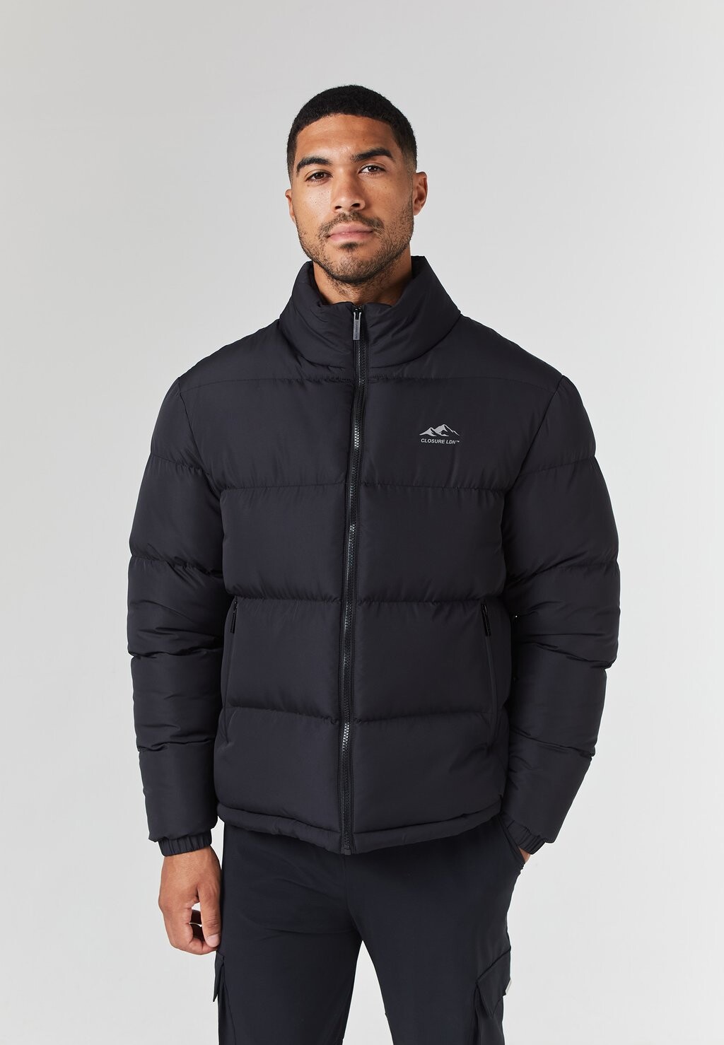 

Зимняя куртка QUILTED FUNNEL NECK JACKET CLOSURE London, черный