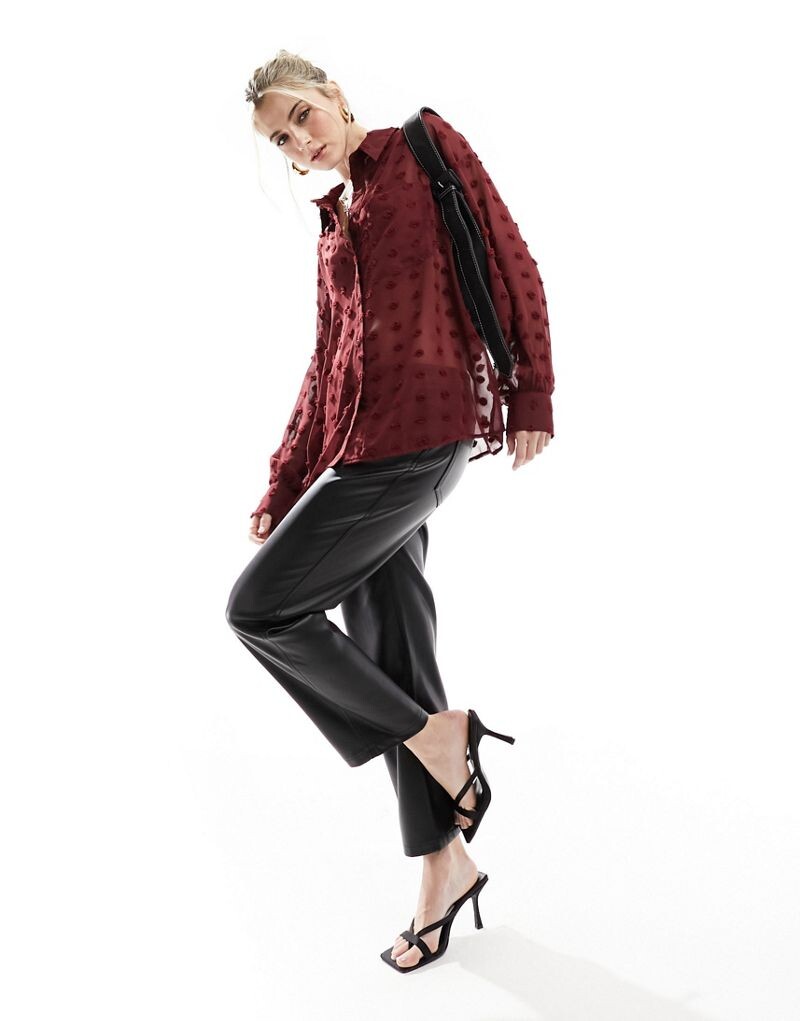 

Текстурная рубашка винного цвета оверсайз ASOS DESIGN