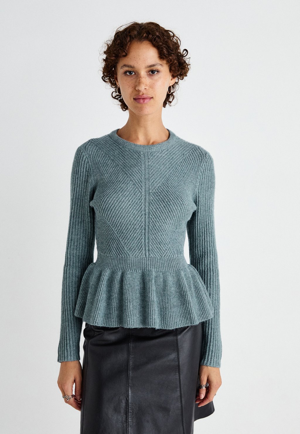 

Джемпер ONLFIA KATIA PEPLUM ONLY, темно-зеленый