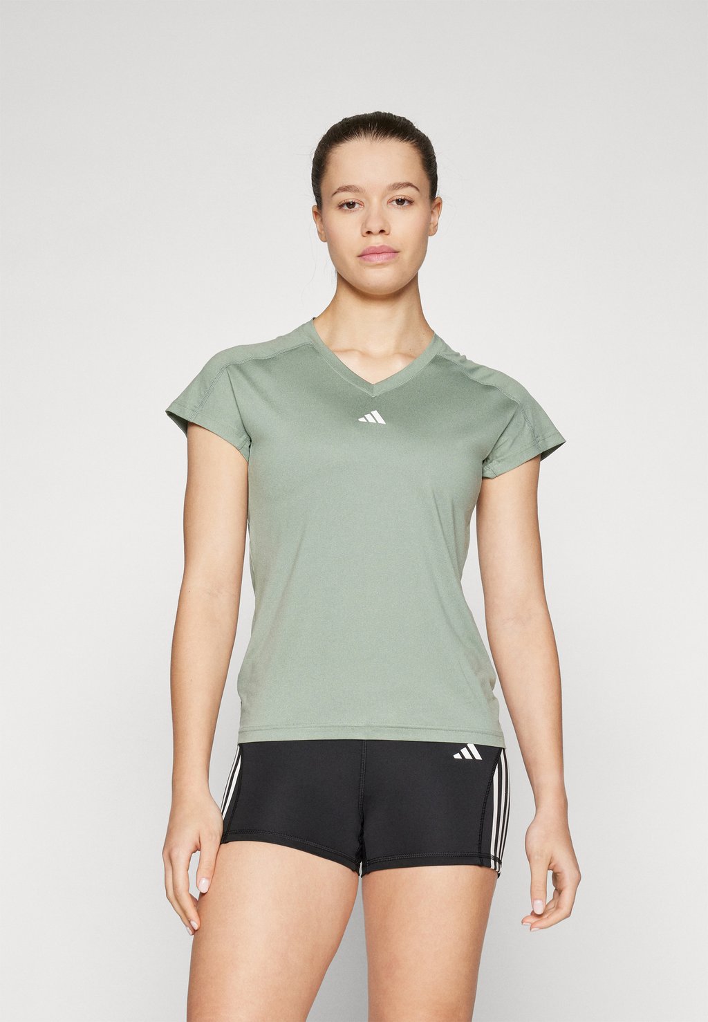 

Спортивная футболка WE adidas Performance, зеленый