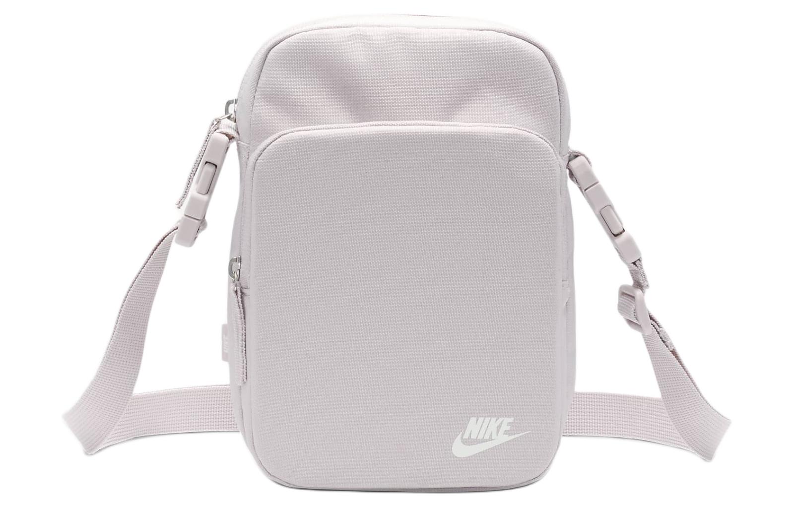 

Nike Наследие нейлоновая с полиэстером кроссбоди сумка через плечо унисекс платиновый фиолетовый и пиковый белый, Platinum Purple & Peak White